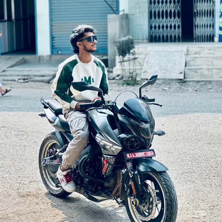 @thakuri_official12
