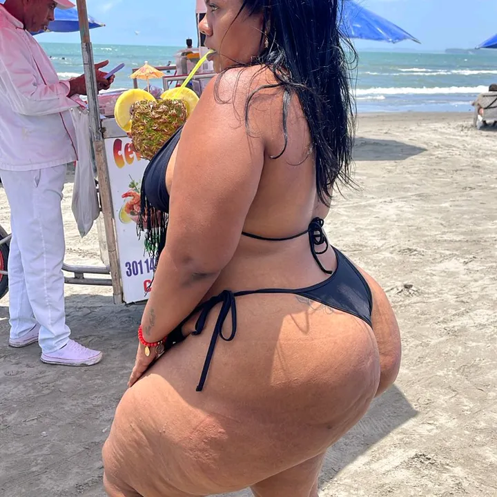 karelysmclanghins
