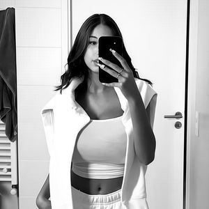 _elisaa_b
